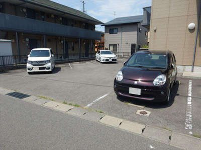 【駐車場】 | ガーデンテラスＢ棟