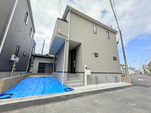 三郷市谷口　新築戸建　全1棟の外観|三郷市谷口・残り1棟！！『三郷中央』駅まで徒歩11分！