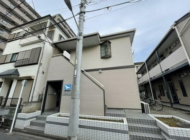 ヴィラ一之江Dのエントランス