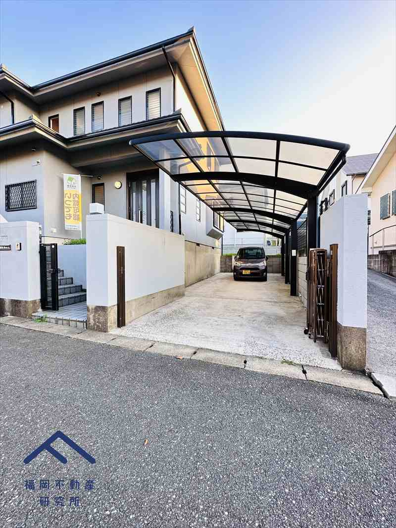 宗像市自由ヶ丘５丁目　戸建ての駐車場