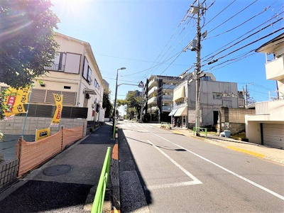 【前面道路含む現地写真】 | ☆仲介手数料（約５６０万円）が無料です。☆碑文谷の新築　☆都立大学駅１０分