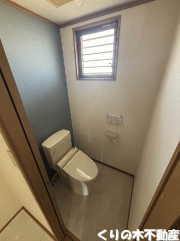 【トイレ】 | ハイツｉｎ日高 | ゆったりとした空間のトイレです