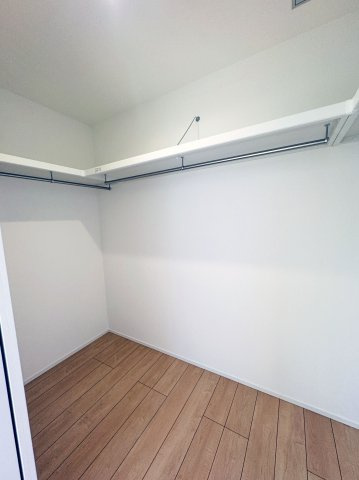 呉市焼山東3丁目　新築一戸建ての収納