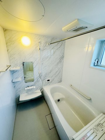 呉市焼山東3丁目　新築一戸建ての浴室|落ち着いた空間のお風呂です