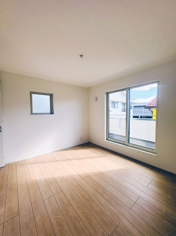 呉市焼山東3丁目　新築一戸建ての洋室|ゆったりした洋室です