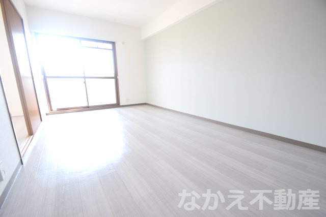 【居間・リビング】 | 使いやすいリビングです