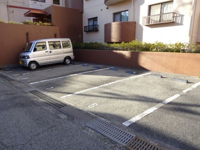【駐車場】 | エステート桜塚