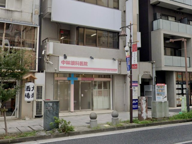 松下ビルのエントランス