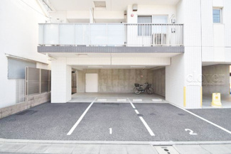 【駐車場】 | 駐車場