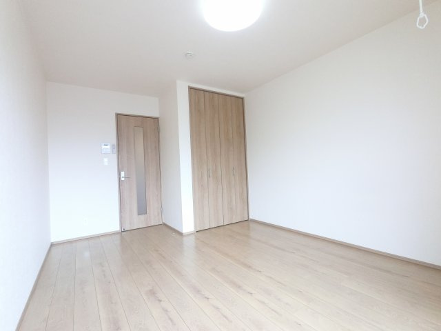 アットリラ東船橋Aの居間・リビング