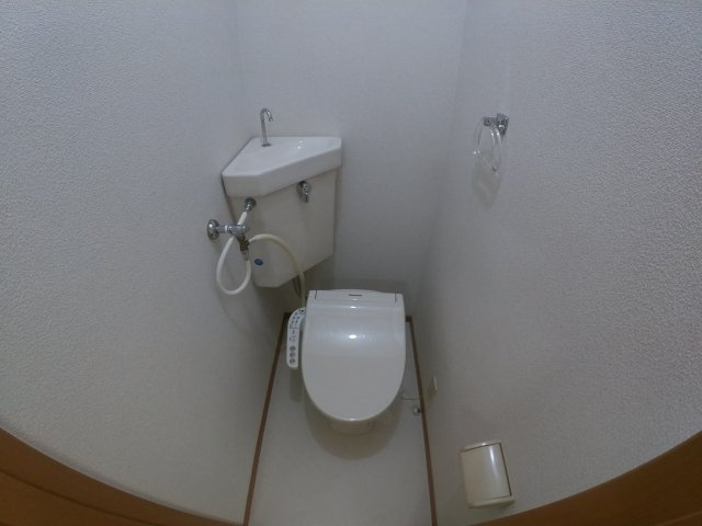 メイゾン芦屋川のトイレ
