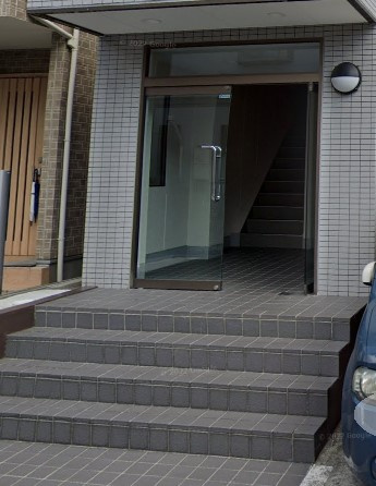 ＳＫマンションのエントランス