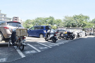 【駐車場】