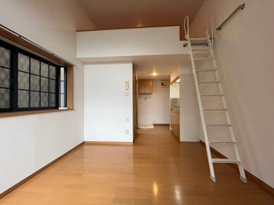 【内装】 | エスポワール箱崎 | 別号室の写真になります。現況優先。