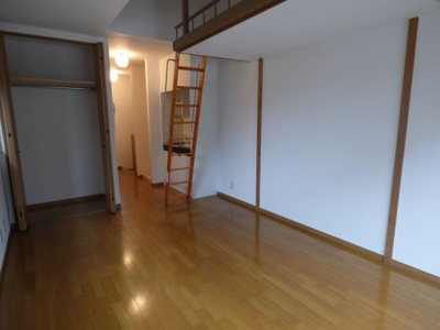 【内装】 | クローバーハウス鳥飼 | 別号室の写真になります。現況優先。