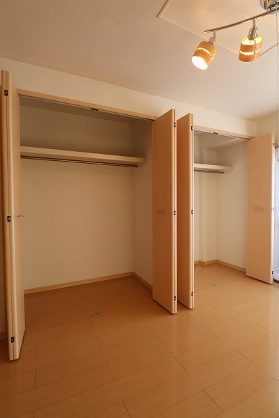 グランドール広見【10.000円キャッシュバック対象物件】の収納