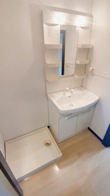 【独立洗面台】 | ロマネスク大橋第2 | 別号室の写真になります。現況優先。