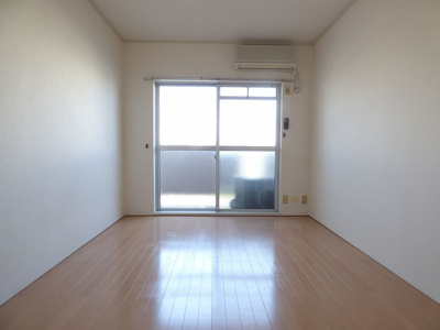 【洋室】 | ルエメゾンロワールユニバーシティ | 別号室の写真になります。現況優先。