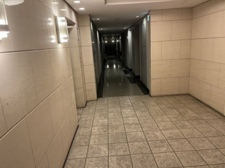【ロビー】