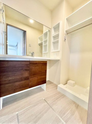 【洗面所】 | リアン ファミリオ 向陽 | ※同物件別室参考写真