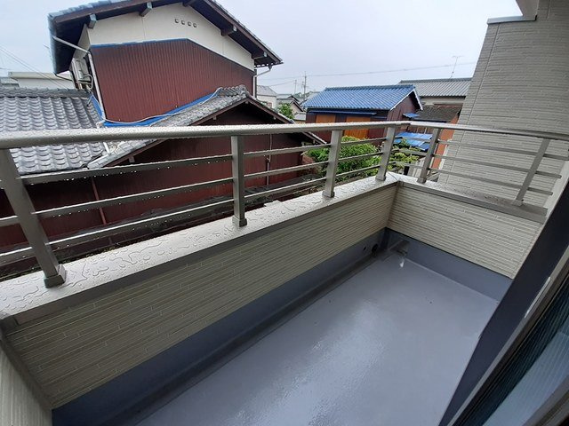 高砂市阿弥陀町阿弥陀のアパートのバルコニー