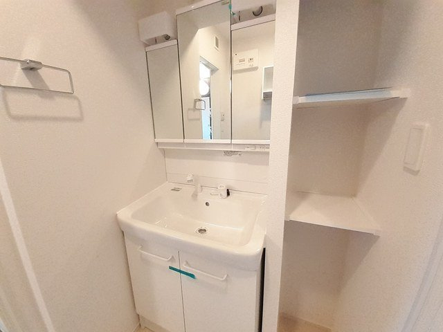 高砂市阿弥陀町阿弥陀のアパートの洗面所