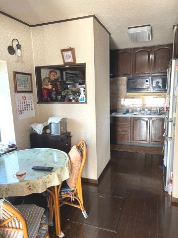 あきる野市下代継　中古戸建　敷地広々185坪のキッチン