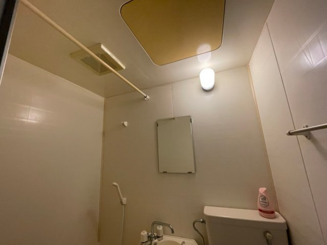 イーストパレス大日の洗面所|(参考)同マンション他部屋の写真