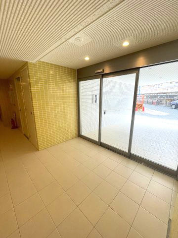 みおつくし滝井のロビー