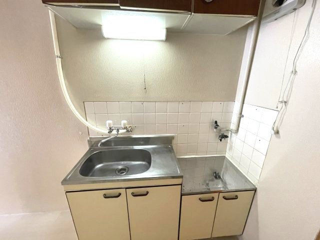ペントハウス馬場町のキッチン|(参考)同マンション同間取り他部屋の写真
