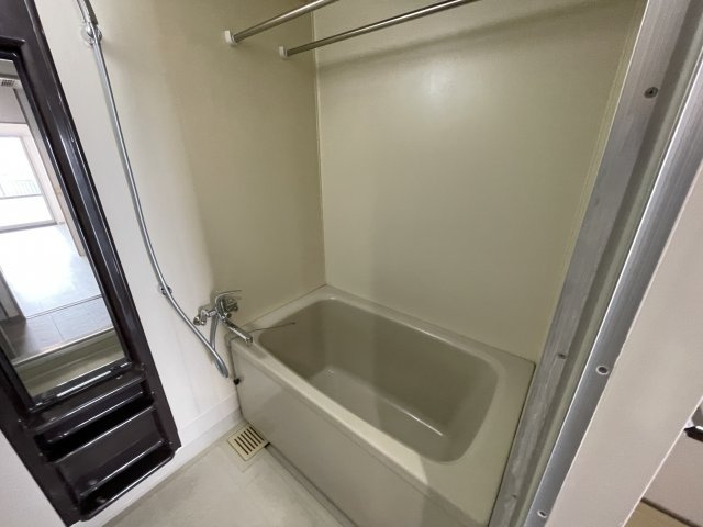 PHOENIX COURT 交野Ⅰの浴室