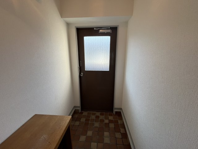 オークハイツの玄関