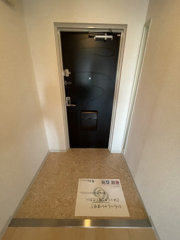 フレグランス守口の玄関