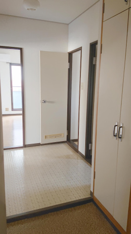 ラ・メゾン泰の玄関|玄関です