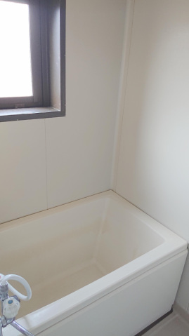 ラ・メゾン泰の浴室|日々の疲れを癒すお風呂付です