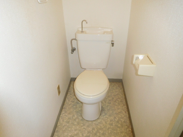 ピュアコート北八代のトイレ