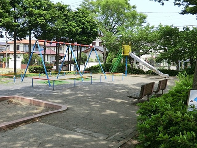 六浦大道公園まで750ｍ