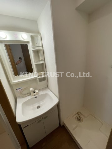 コンフォートテラステンマの洗面所|広い洗面スペース