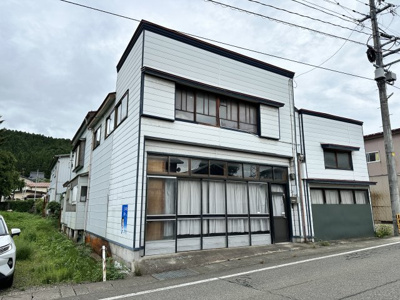 【外観】 | 【売地】湯沢市田町1丁目 | 解体更地引渡しとなります。