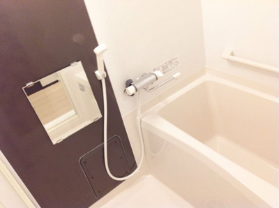 【浴室】 | レオネクストＳＡＴＵＫＩ | 浴室乾燥機付き