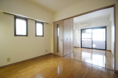 【居間・リビング】 | レクスタ平和 | 別号室の写真になります。現況優先。