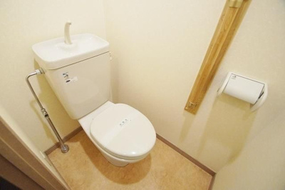 【トイレ】 | レクスタ平和 | 別号室の写真になります。現況優先。