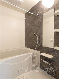 広島市安佐北区三入６丁目のアパートの浴室|追い焚き・浴室暖房乾燥機あり