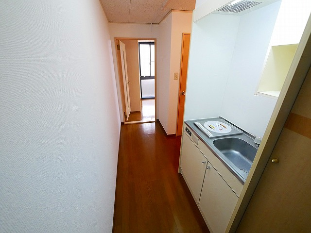 シャルマン南紀寺のキッチン|お料理しやすいキッチンです