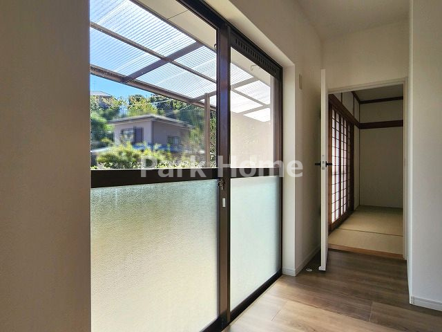 高知市瀬戸西町　中古戸建ての居間・リビング