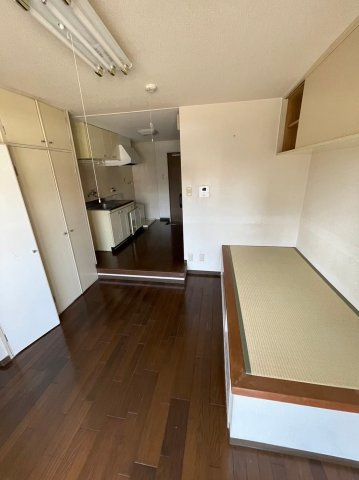 オーキッドコートの内装