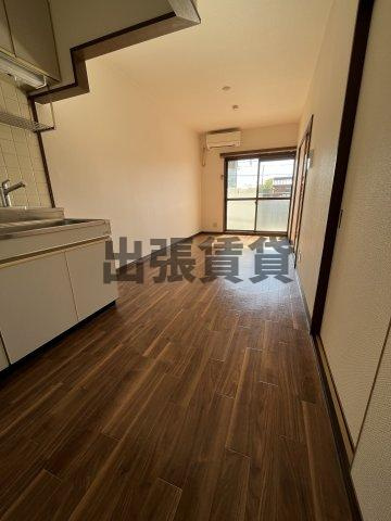 仲介手数料0円！プロビデンス日比野の居間・リビング