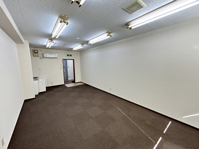 岸田ビルの内装