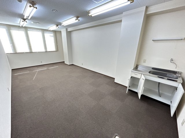 岸田ビルの内装