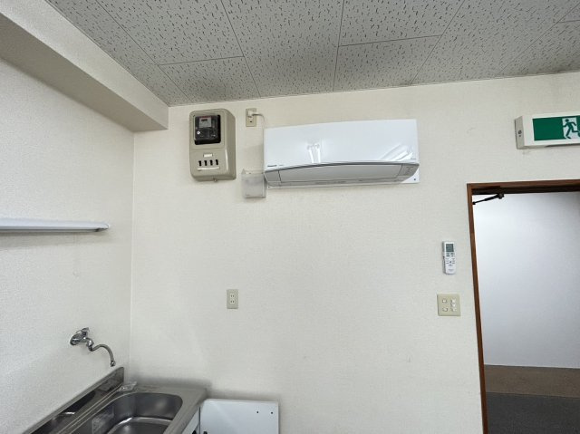 岸田ビルの内装